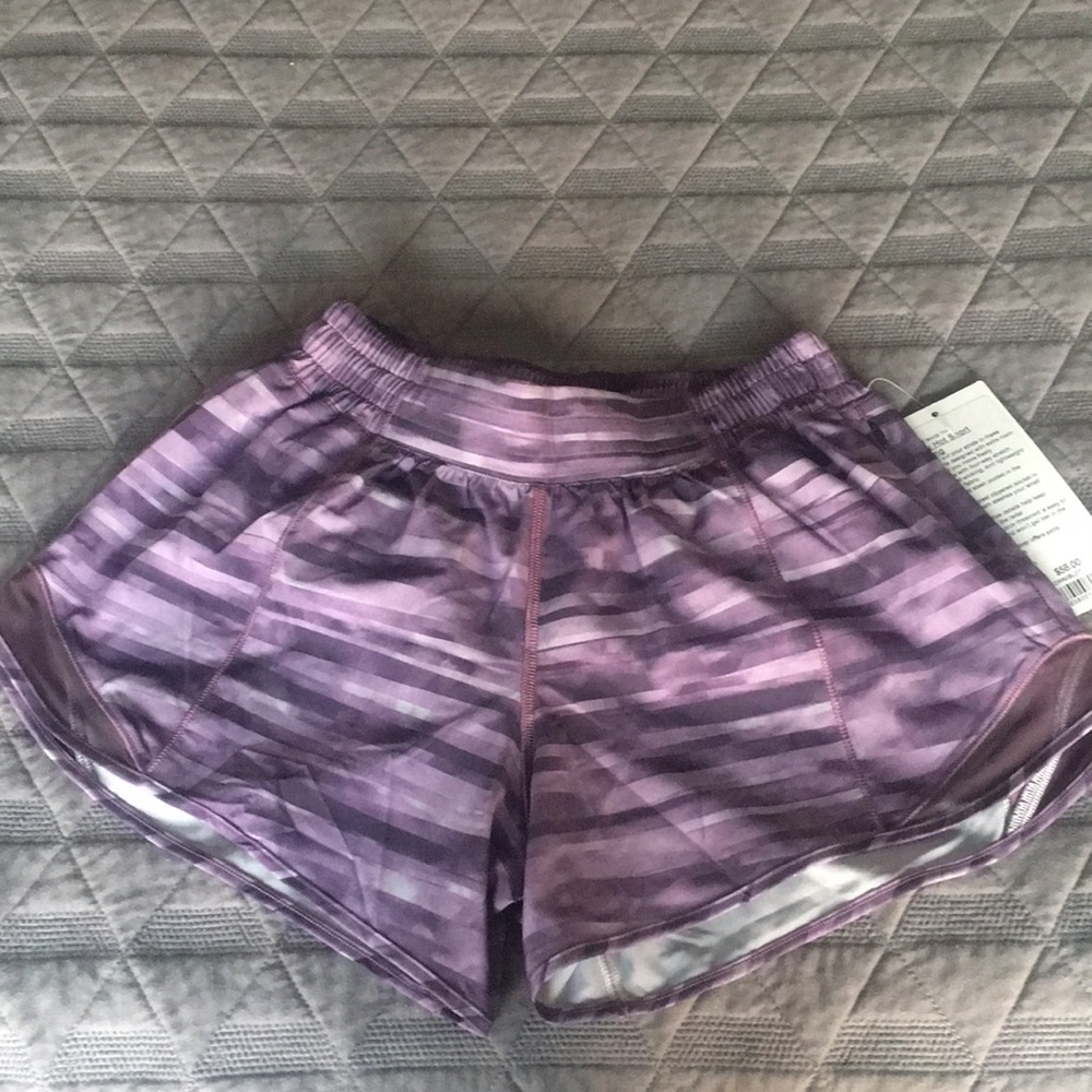 Lulu lemon hotty hot short